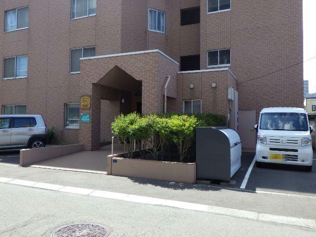 エントランス　エントランス部分