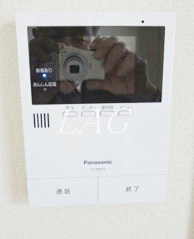 セキュリティ　モニター付きインターホンです。