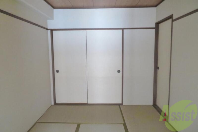 収納　６帖の和室には押入もありますよ。和室があると落ち着きますね。