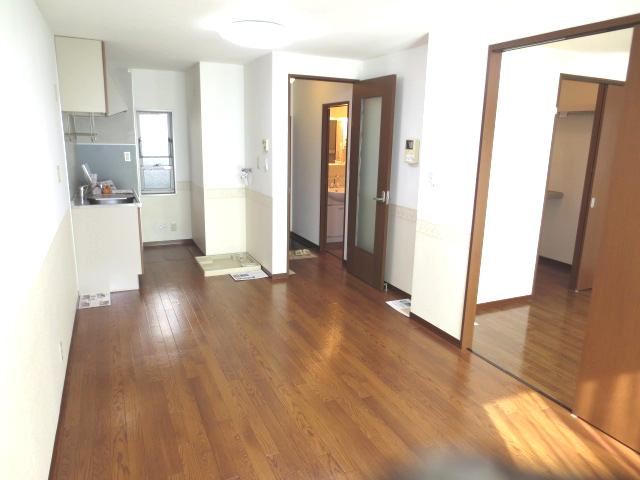 居室・リビング　広いリビング☆オール洋間です。