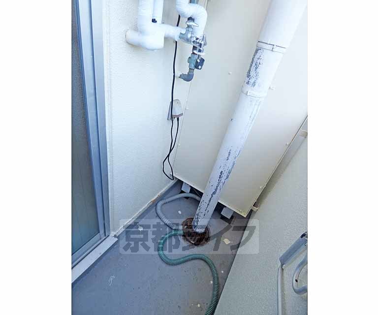 その他設備　洗濯機が置けます。