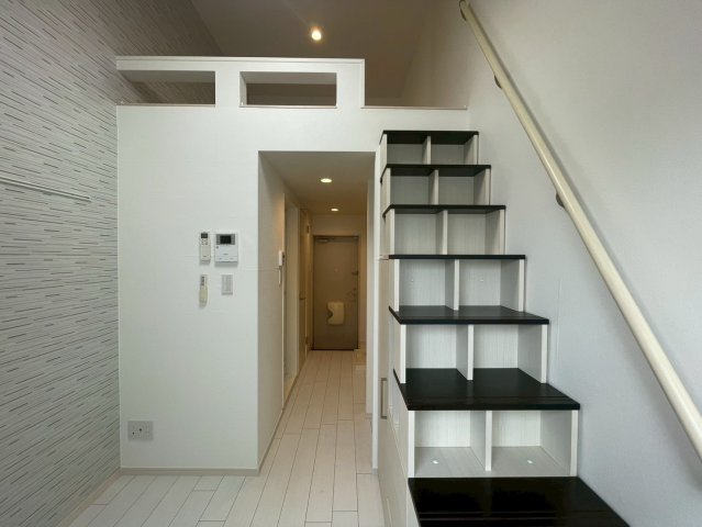 居室・リビング　別号室イメージの為、現状を優先致します。