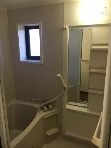 バス・シャワールーム　別部屋写真です。同タイプ。