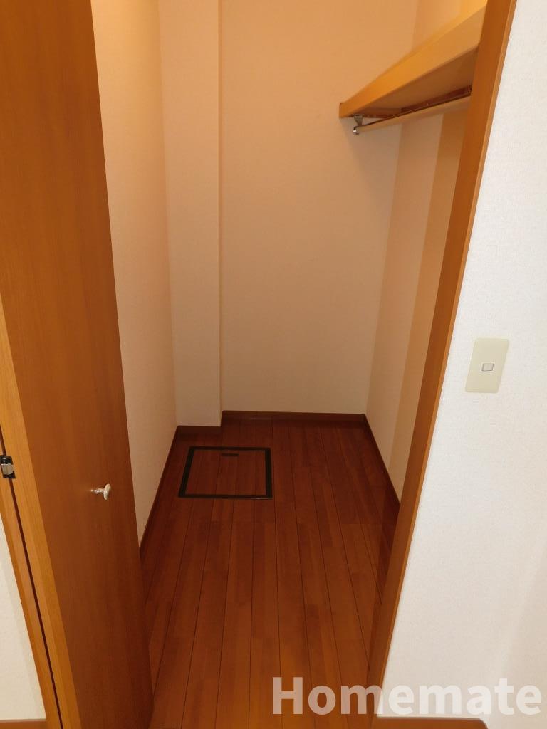 収納　ウォークインクローゼット