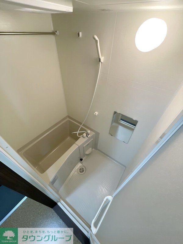 バス・シャワールーム　バス