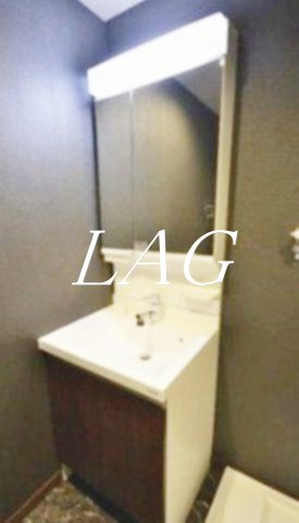 洗面設備　洗面台です。