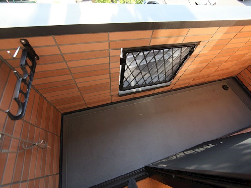 バルコニー　バルコニー付