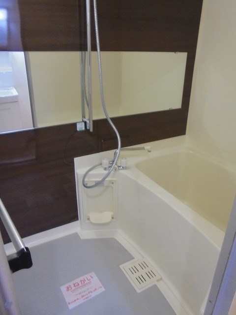 バス・シャワールーム　写真は203号室です（参考）