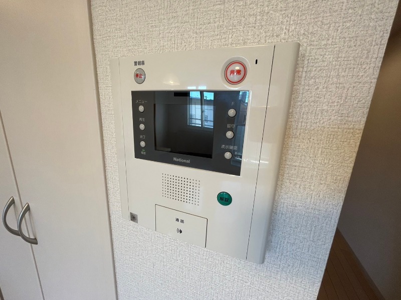 セキュリティ　カメラ付きインターホン♪