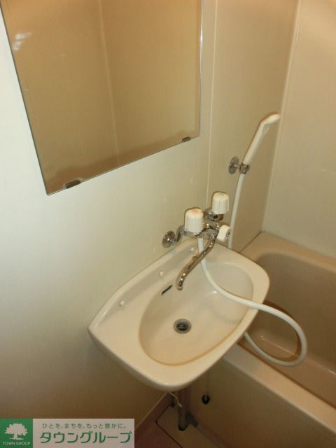 洗面設備　洗面台有り