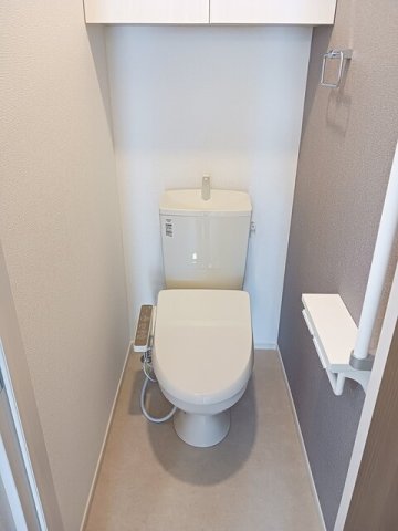 トイレ　清潔感のあるトイレです