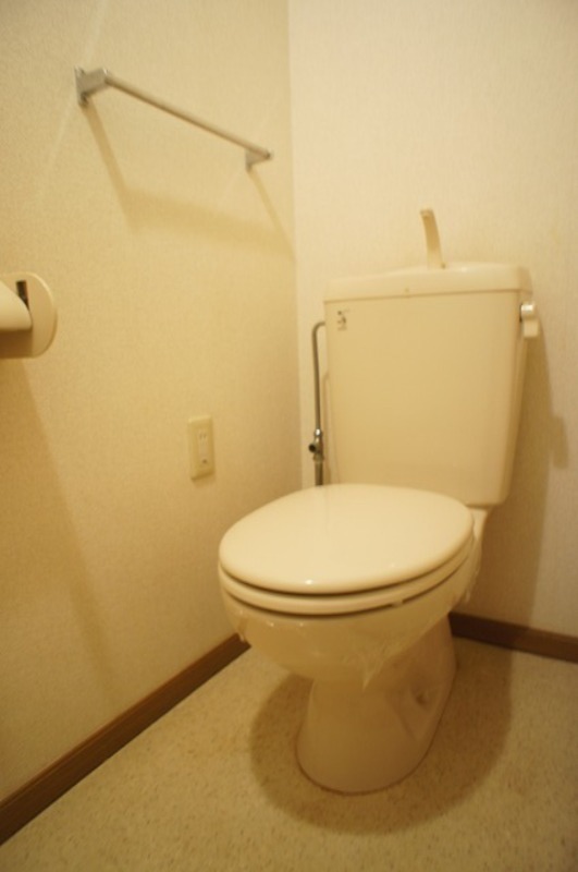 トイレ　図面と現状に相違がある場合には現状を優先