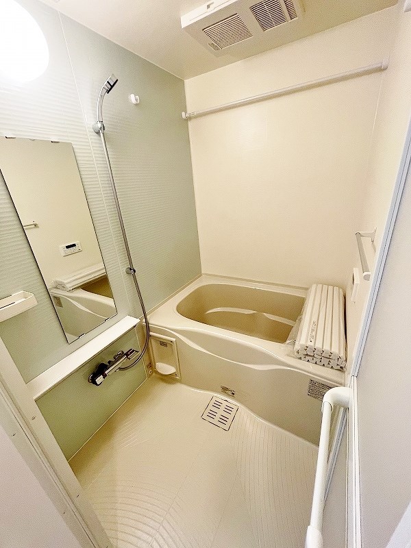 バス・シャワールーム　★浴室★