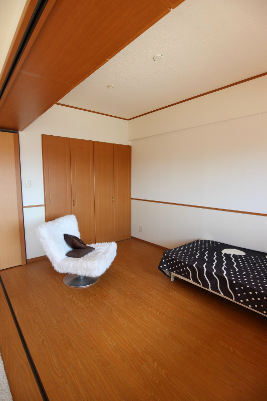 その他部屋・スペース　大きなクローゼットもあります。