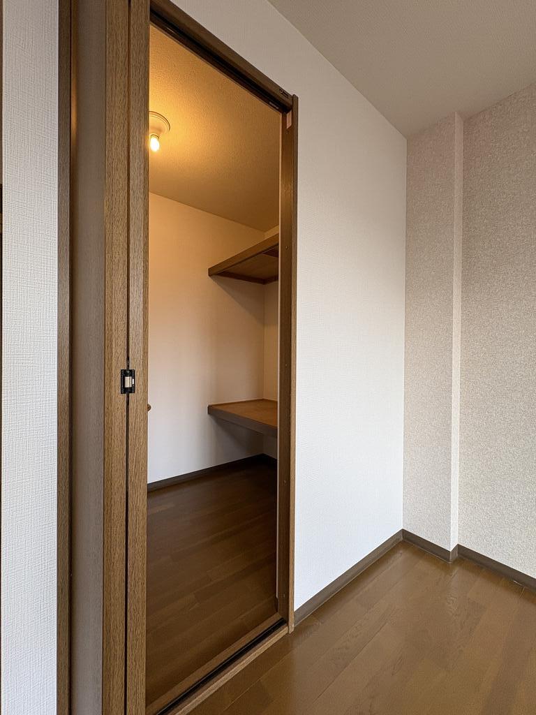 収納　こちらの物件もお問い合わせは、蕪木不動産へお問い合わせくださ