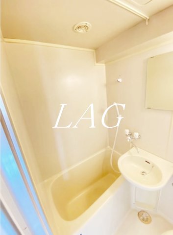 バス・シャワールーム　お風呂です。