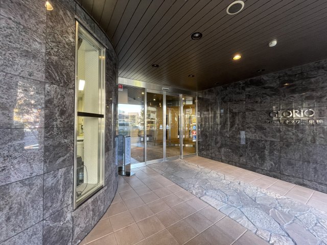 エントランス　グローリオタワー巣鴨　　豊島区巣鴨4
