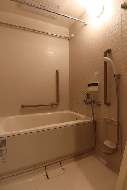 バス・シャワールーム　※別室の参考写真の為、現況優先です。