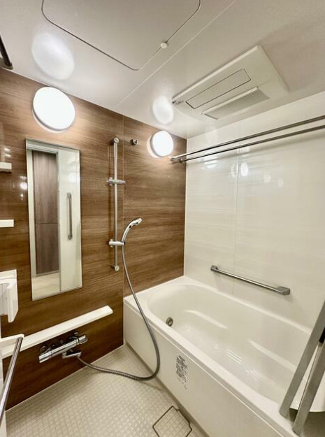 バス・シャワールーム