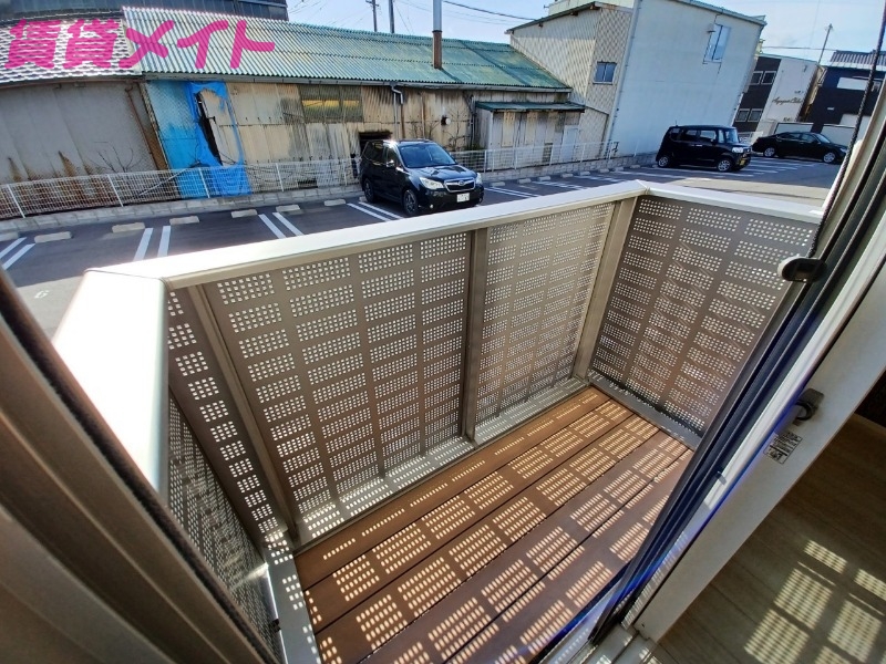 バルコニー　同型参考写真