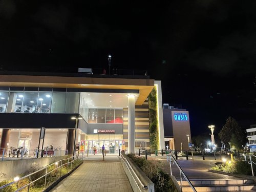 スーパー　ヨークフーズ 上大岡店（スーパー）まで576m