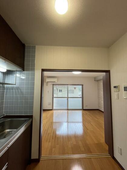 キッチン　キッチンからの眺め