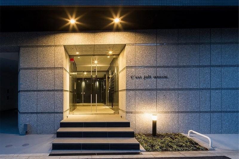 エントランス　エントランス