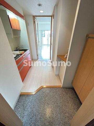 玄関　収納もある玄関です