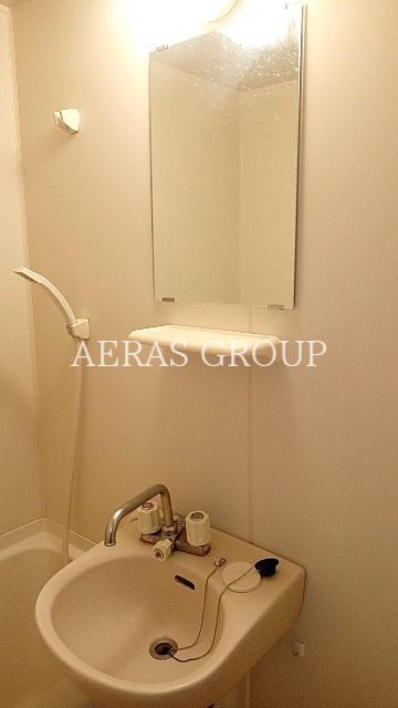 洗面設備　同仕様参考写真