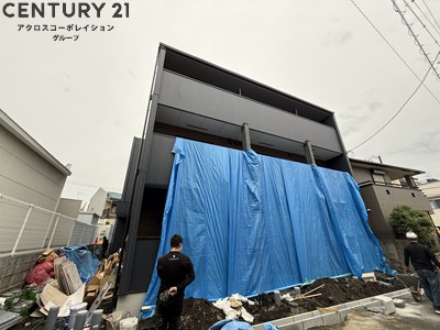 建物外観　オートロック付きで安心！宅配BOX付で便利！