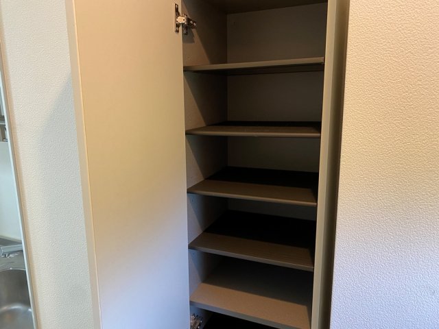 収納　シューズボックスはたくさんの靴が収納出来ます♪