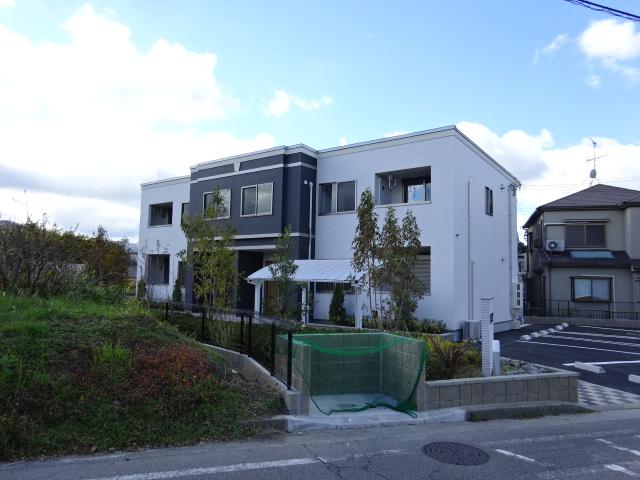 建物外観　外観写真（昼）