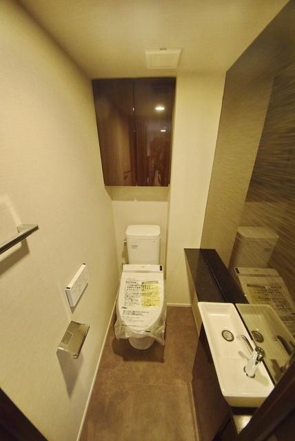 トイレ　落ち着いたトイレです