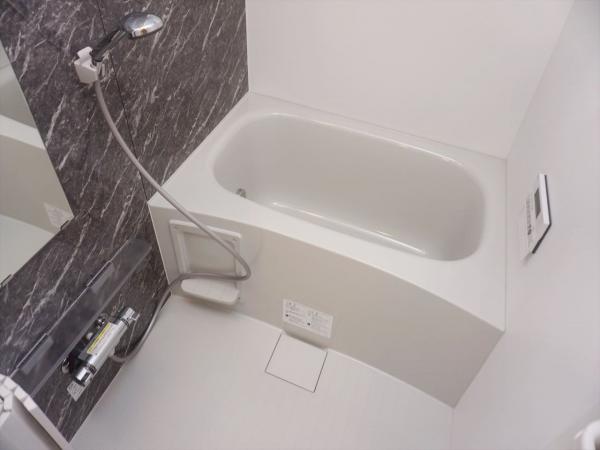 バス・シャワールーム　浴室