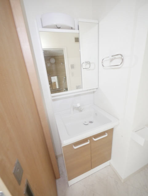 洗面設備　★独立洗面台です★