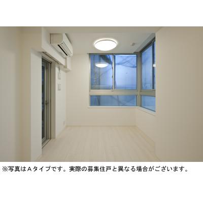 居室・リビング　同マンション別部屋