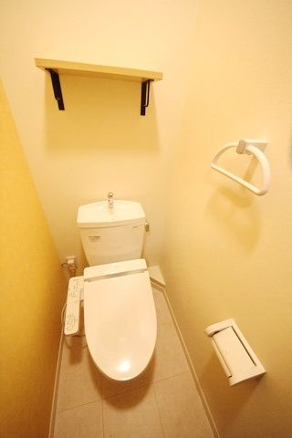 トイレ　同建物別部屋参考写真