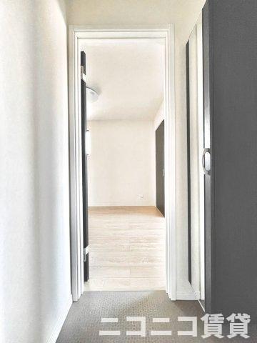 玄関　別号室イメージの為、現状を優先致します。