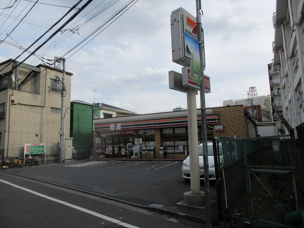 コンビニ　セブンイレブン 世田谷若林4丁目店（コンビニ）まで337m
