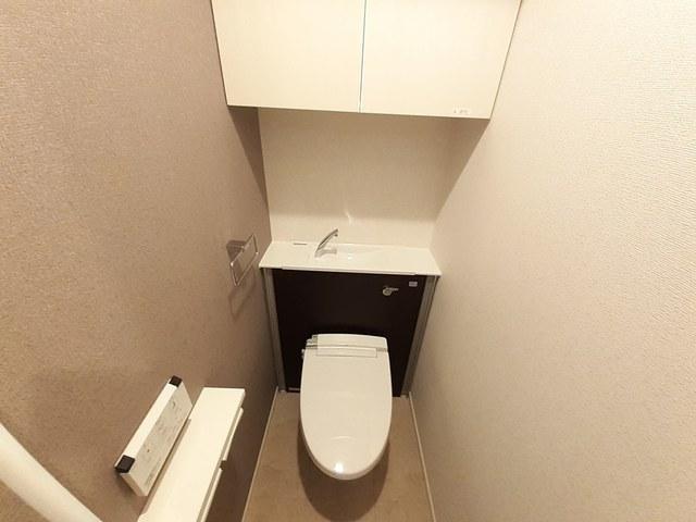 トイレ　トイレ