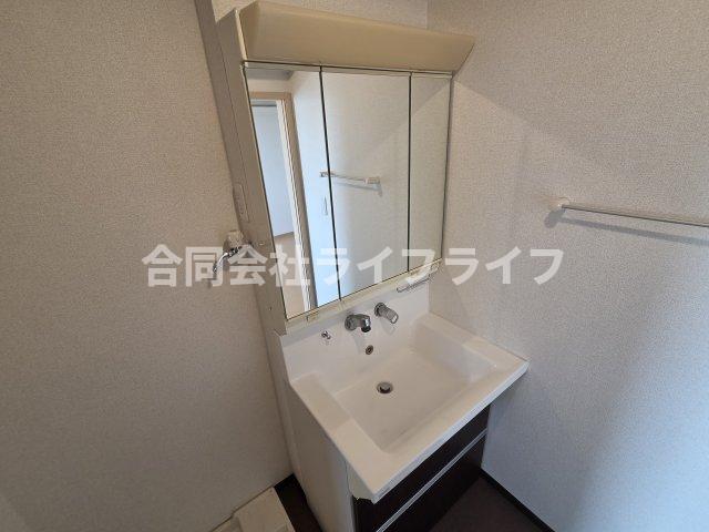 洗面設備　洗面所です