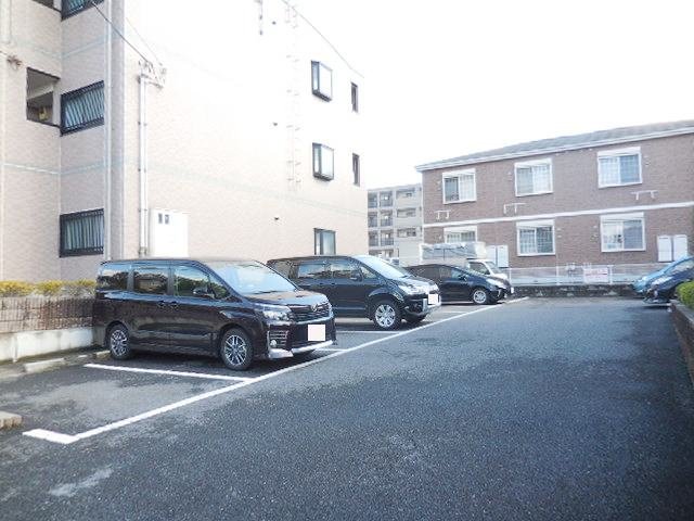 駐車場　駐車場です