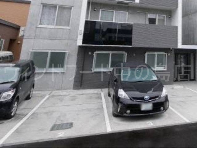 駐車場　詳細は、ウィンドワード中の島店までご相談下さい。