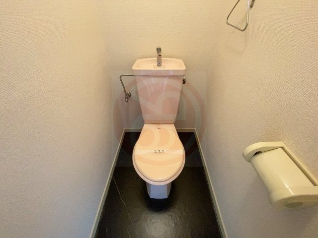 トイレ　キッチンです