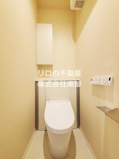 その他共有部分　専用のごみ置き場もあります♪
