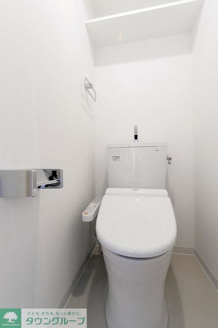 トイレ　※写真は同タイプ住戸です。