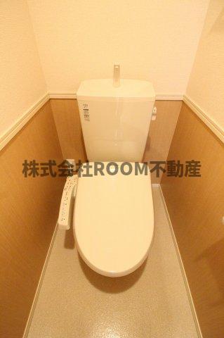 トイレ　清潔感のあるトイレです