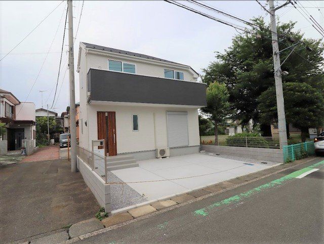 建物外観　エントランス
