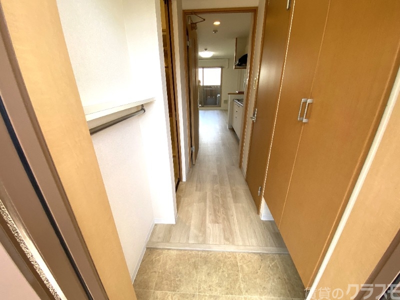 玄関　玄関あけるとこんな感じですー。