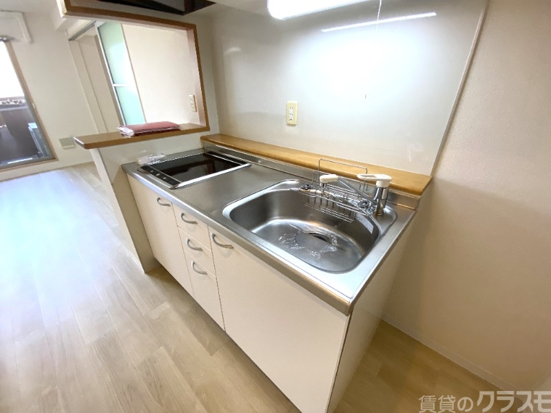 キッチン　調理スペースの確保されているキッチンです♪